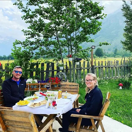 Gæstehus Hysa Valbone